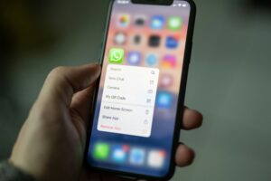 Cobrança por WhatsApp como fazer do jeito certo (sem ser bloqueado e aumentando sua recuperação)